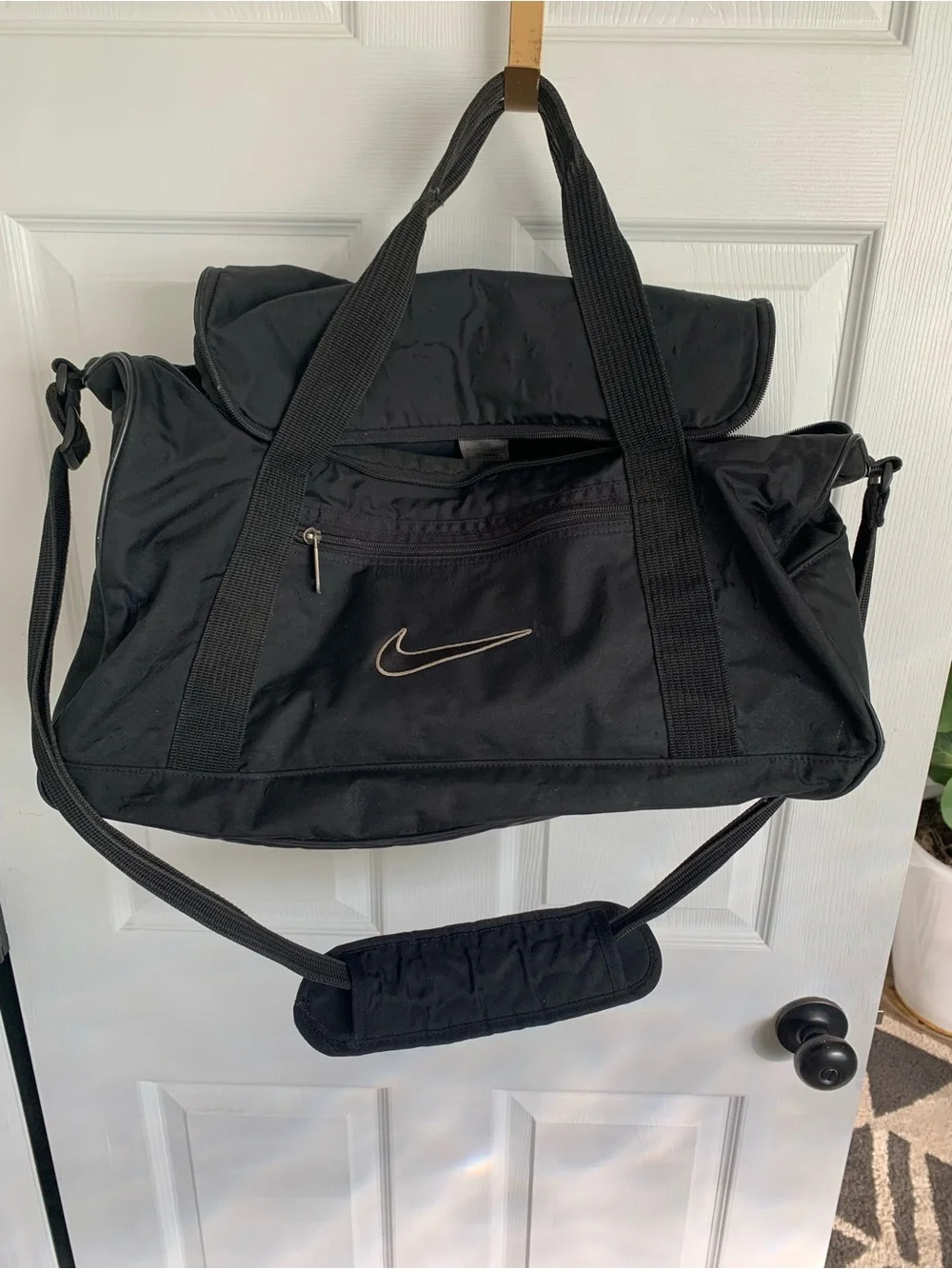 Y2K Vintage Nike Black Duffle Bag - Sports Travel Bag - 1990s